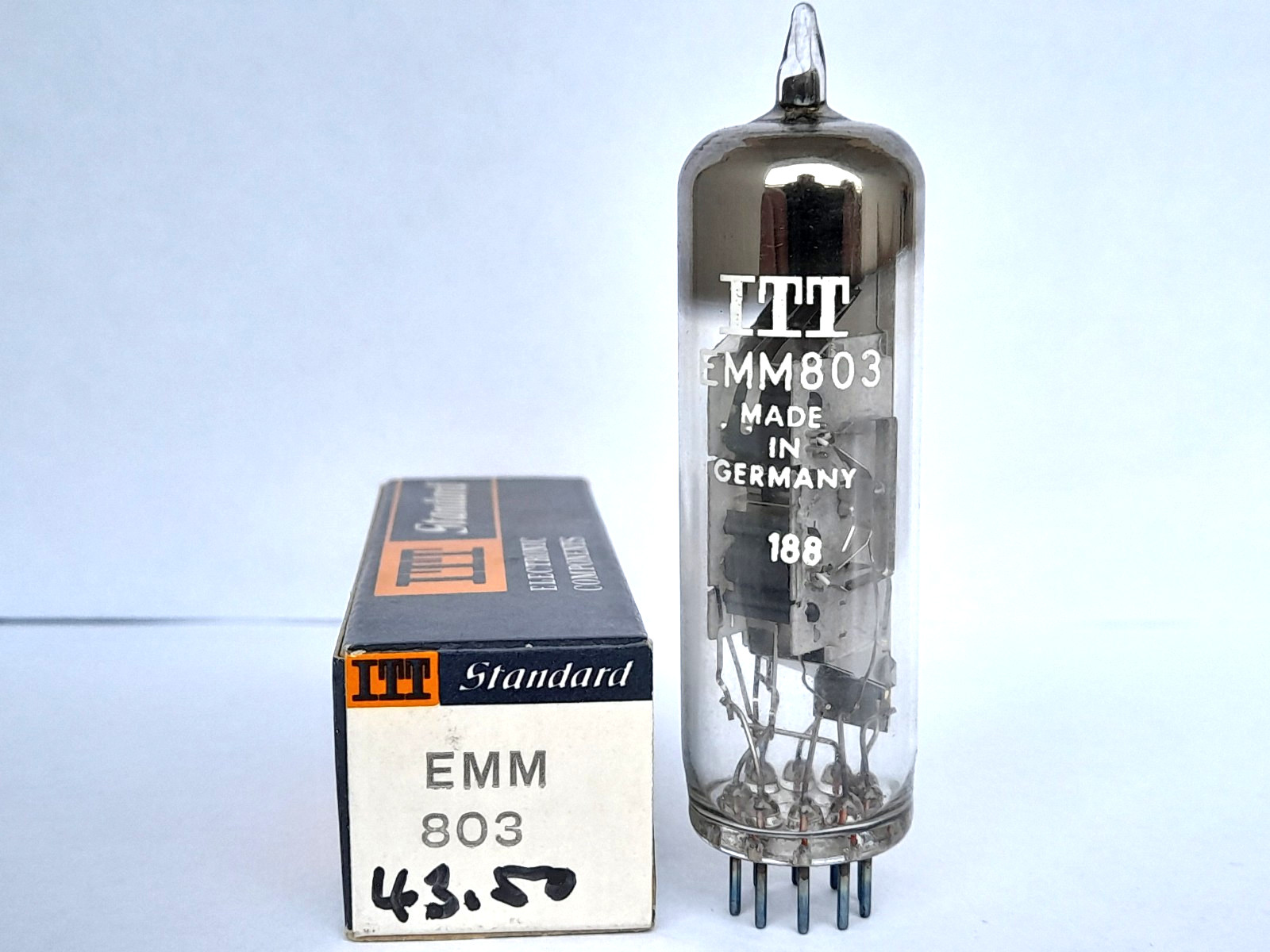 EMM803  Röhre  ITT   - NEU / NOS  - EMM 803