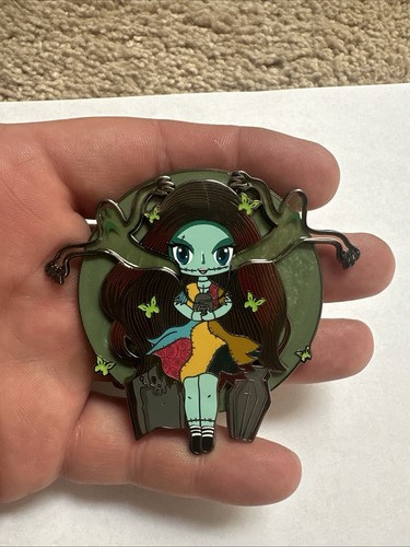 Sally Fantasy Pin Nightmare Before Christmas