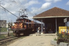 S6 35mm Slide Cuba 21001 Hershey c.1998