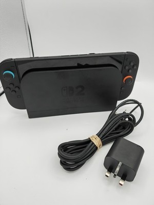 Nintendo Switch 2 Konsole 256GB + Schwarz Joy-Con 2 ohne OVP ohne DLC getestet