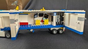 Lego city 60044- Police Mobile Command Center Complete Used
