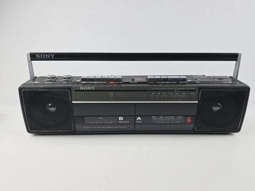 Vintage Sony CFS-W301 FM/AM Stereo Cassette Boombox – Working (one tape deck)