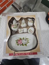 Vintage 8-Pc Porcelain Miniature Tea Set w/ Tray   Floral Pattern, Boxed