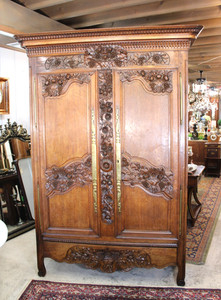 Exquisite French Antique Carved Normandy Oak Armoire 2 Door Circa 1780.