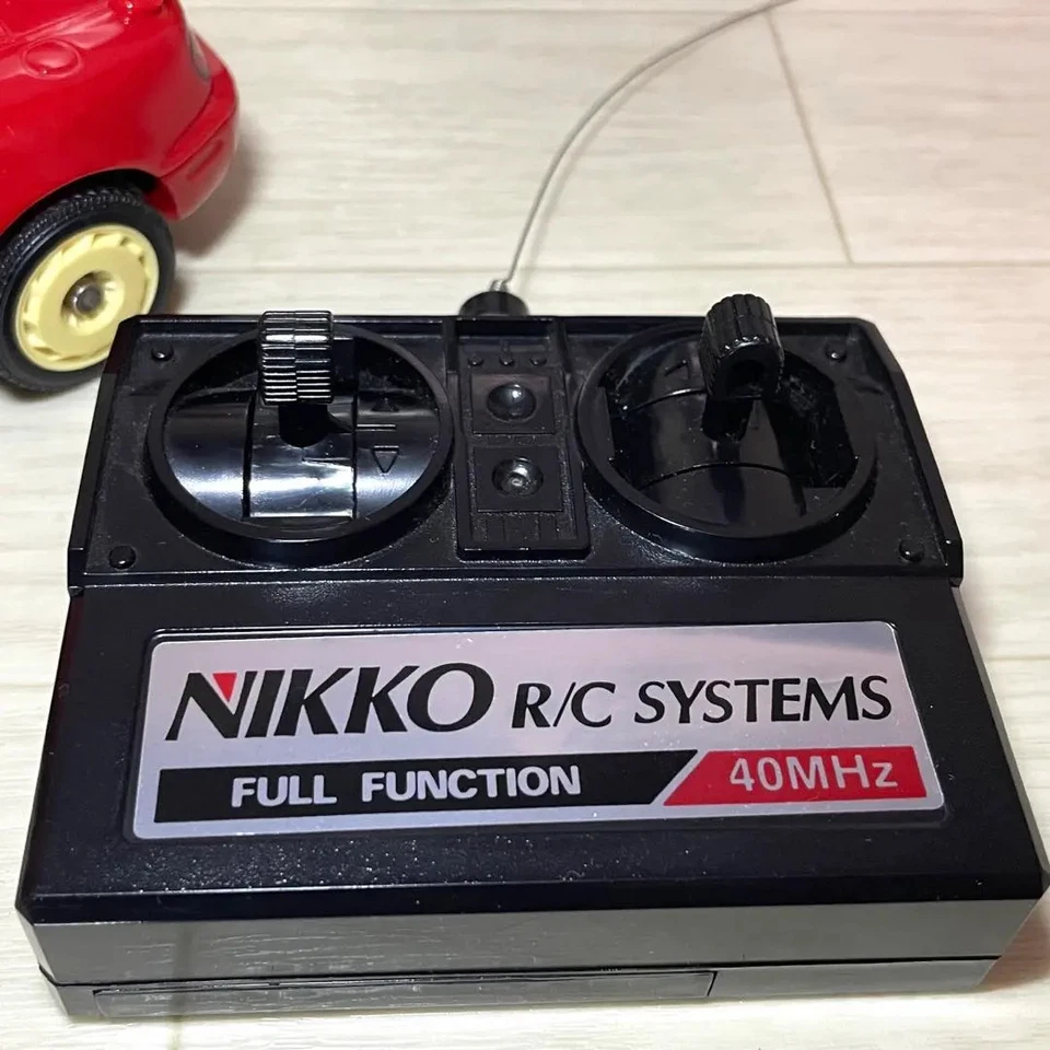 NIKKO EUNOS ROADSTER Radio Control Car Red 1/10 With Box Used Rare Japan - Image 4 of 4