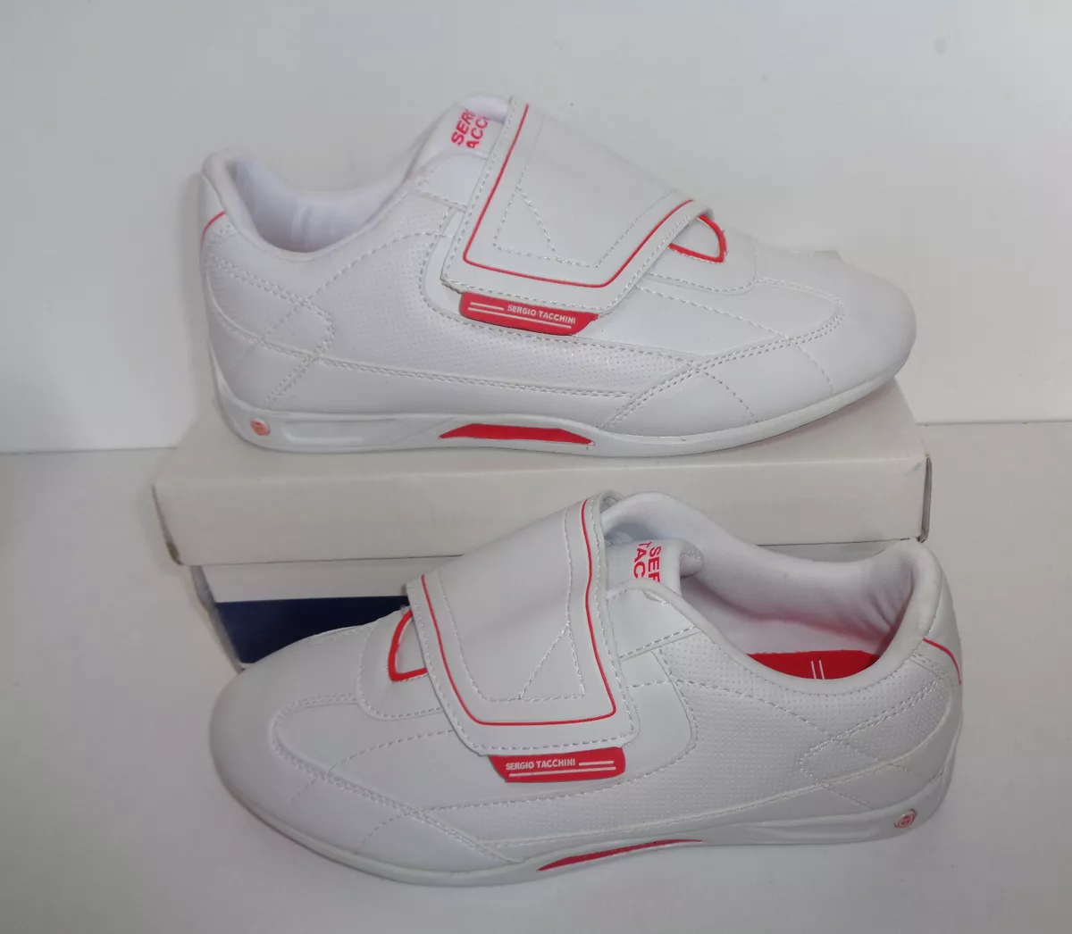 Men's tennis shoes clearance with velcro closures