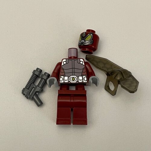 LEGO Beetle Minifigure Spider-Man Super Heroes Marvel 76005 (2013) (NEW)