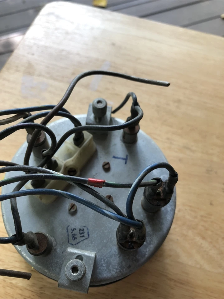 Porsche 912 VDO Tacómetro Cara Verde Fecha Estampada 5/66 902-741-302-01 ALEMÁN Foto 3 de 4