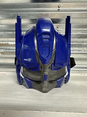 TRANSFORMERS DARK OF THE MOON ROBO POWER CINE-MASK OPTIMUS PRIME 3D Technology