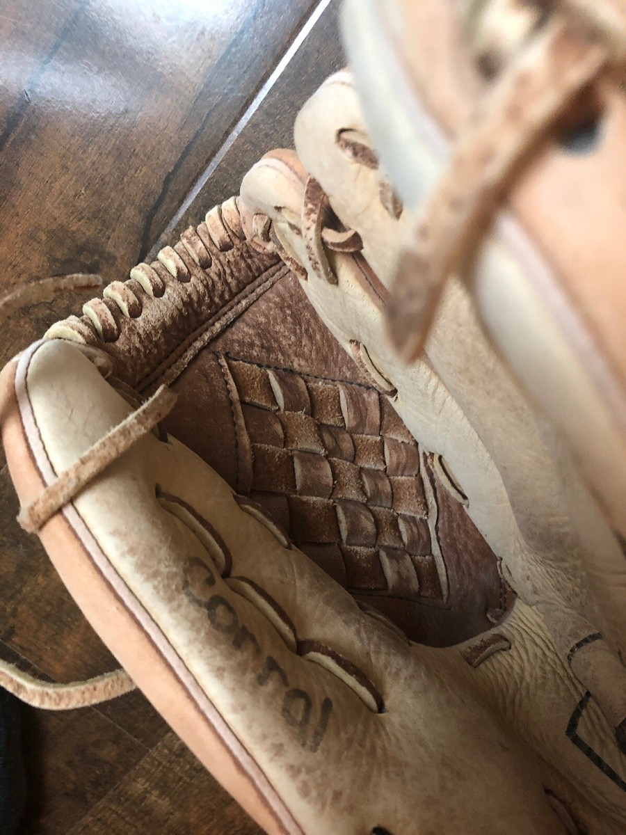 Nike Diamond Ready Show Series 1200 Right Hand Throw 12