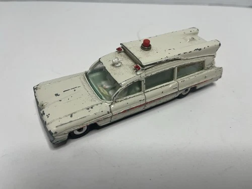 Dinky Toys #263 Superior Criterion Ambulance - Original Vintage