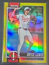 Royce Lewis 2026 Topps Series One #275 Gold Rainbow Foil /399 Twins 