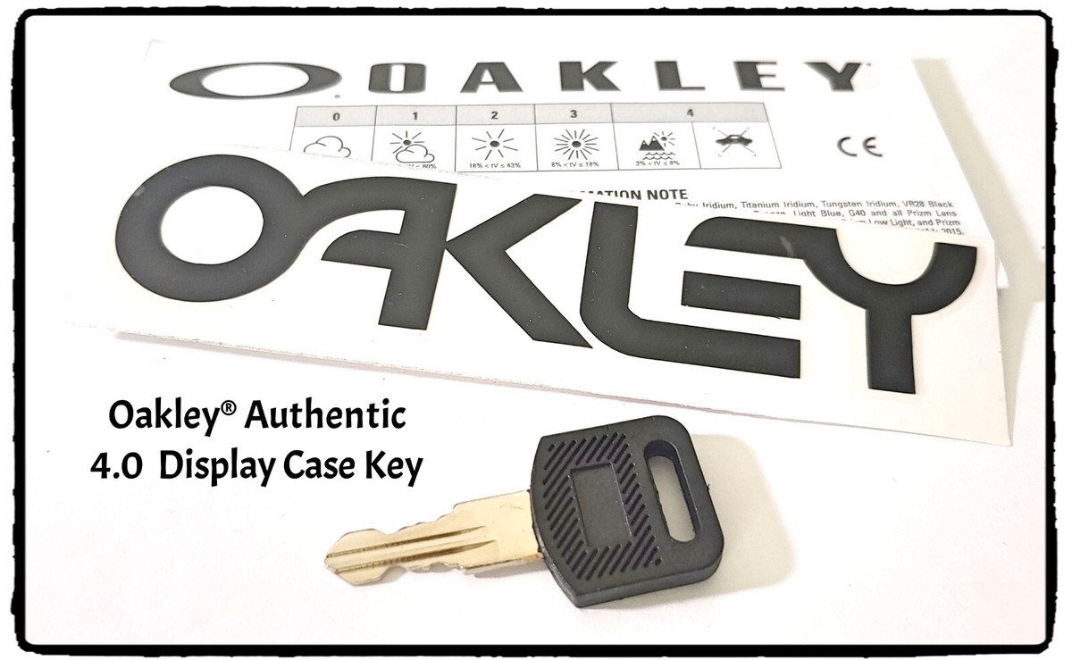 Genuine Oakley 4.0 Display Case Key + Oakley Decal - (100
