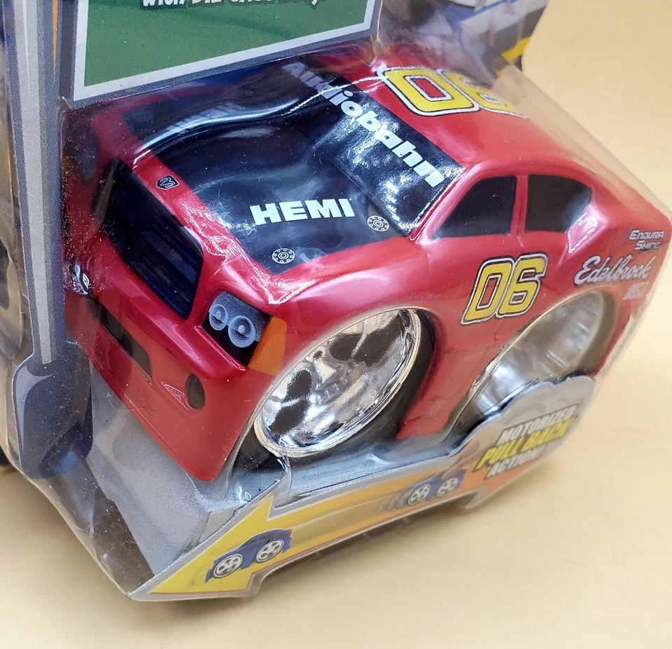 CARGADOR CHUB CITY DODGE R/T #06 EDELBROCK CARRERAS MOTORIZADO RETROCESO Jada Toys Foto 3 de 4