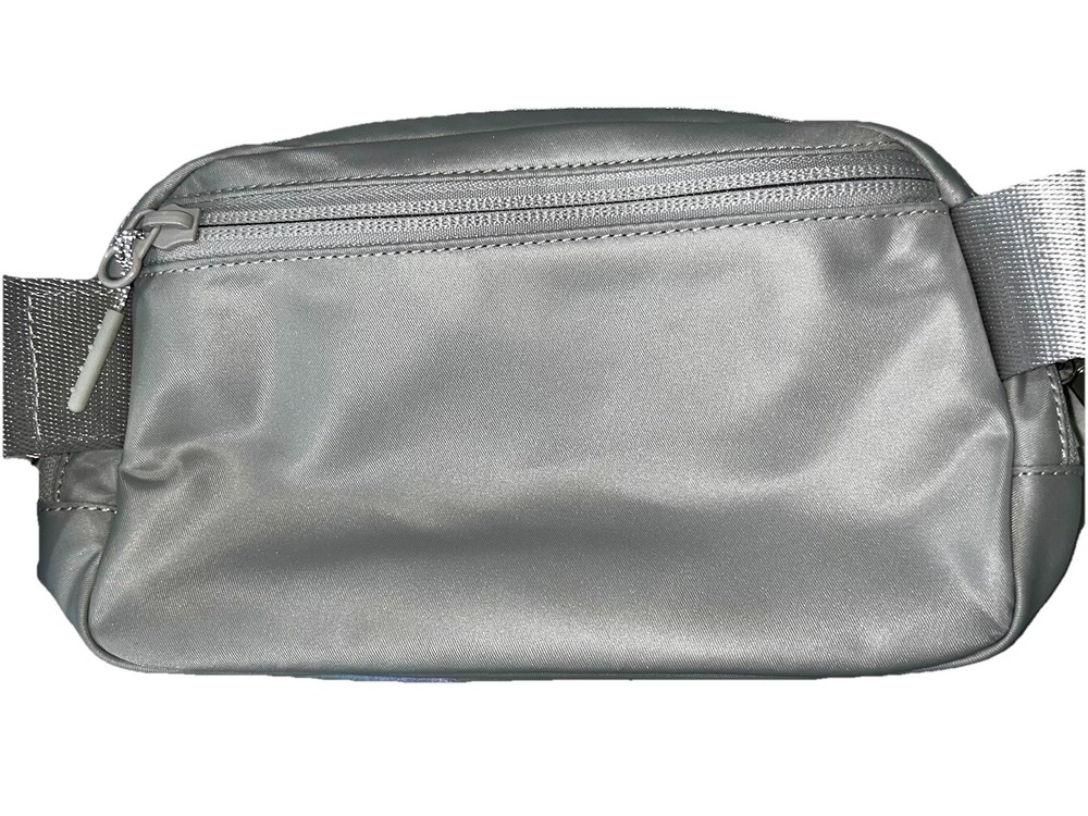NWT Lululemon Everywhere Belt Bag 1L in Vapor Rainbow Authentic Last One
