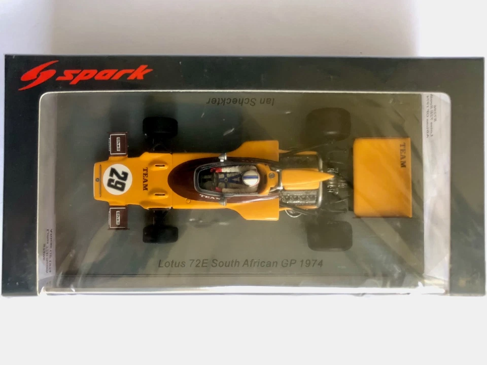 F1 1:43 Spark S7296 Lotus 72E N°29 I.Schekter South African GP 1974, New - Immagine 2 di 3