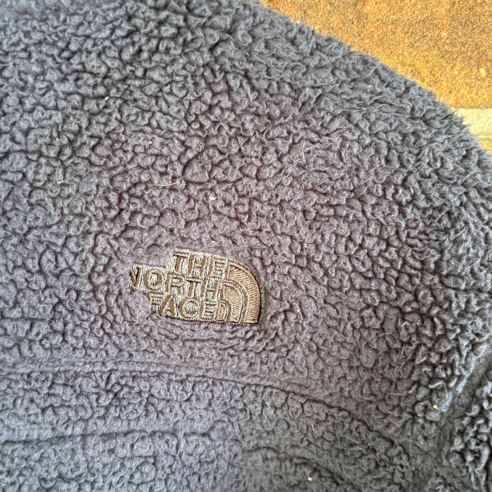 North Face Womens Oso Bomber Fleece Zip Up Jacket… - image 2