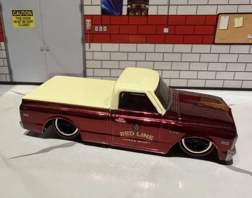 Hotwheels RLC 1969 Chevy c10 red and beige paint redline club excellent