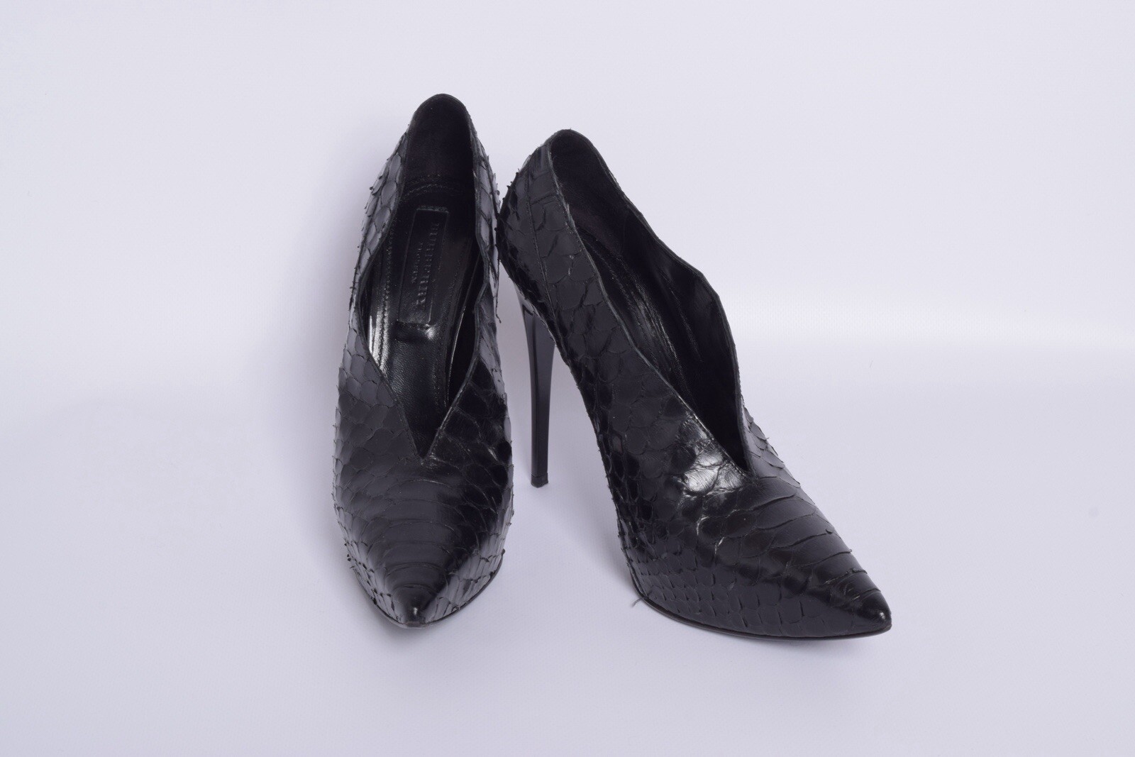 Burberry women's ankle boots with python leather,… - image 8