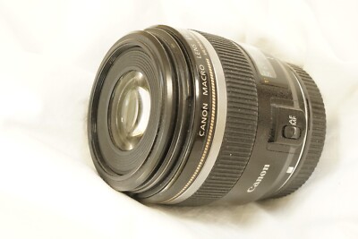 Canon Macro  EFS 60mm f2.8 USM . Very clean !.  from USA