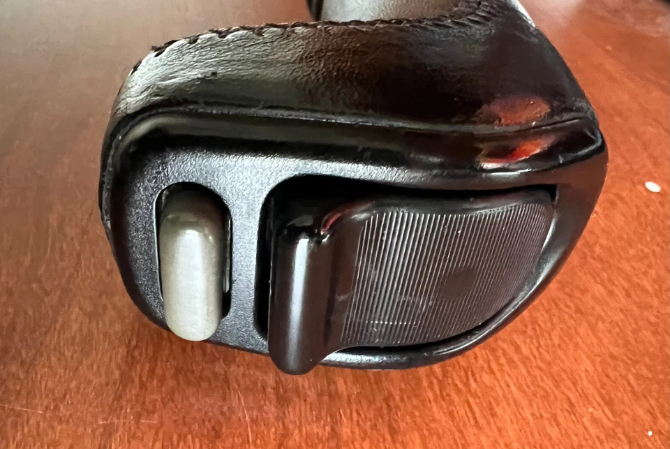 Mazda RX7 S5 1989-1991 MONTAJE DE PALANCA DE CAMBIOS AUTOMÁTICA + CUBIERTA Foto 2 de 4