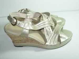 liz claiborne wedge shoes
