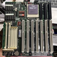 PCCHIPS M912 V1.7 4865X VLB SOCKET 3 MB W/ RAM & CPU