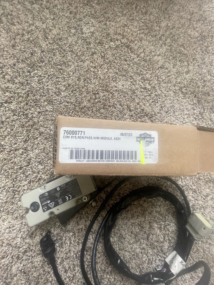 Harley-Davidson Wireless Interface Module + Bracket For Ultra, Electra Glide - Image 2 of 4