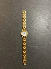 RARE,UNIQUE Women's Watch ESQ SWISS E5215. Mother of Pearl Dial.