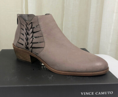 NIB Vince Camuto Prestetta Cutout Leather Ankle Boot US