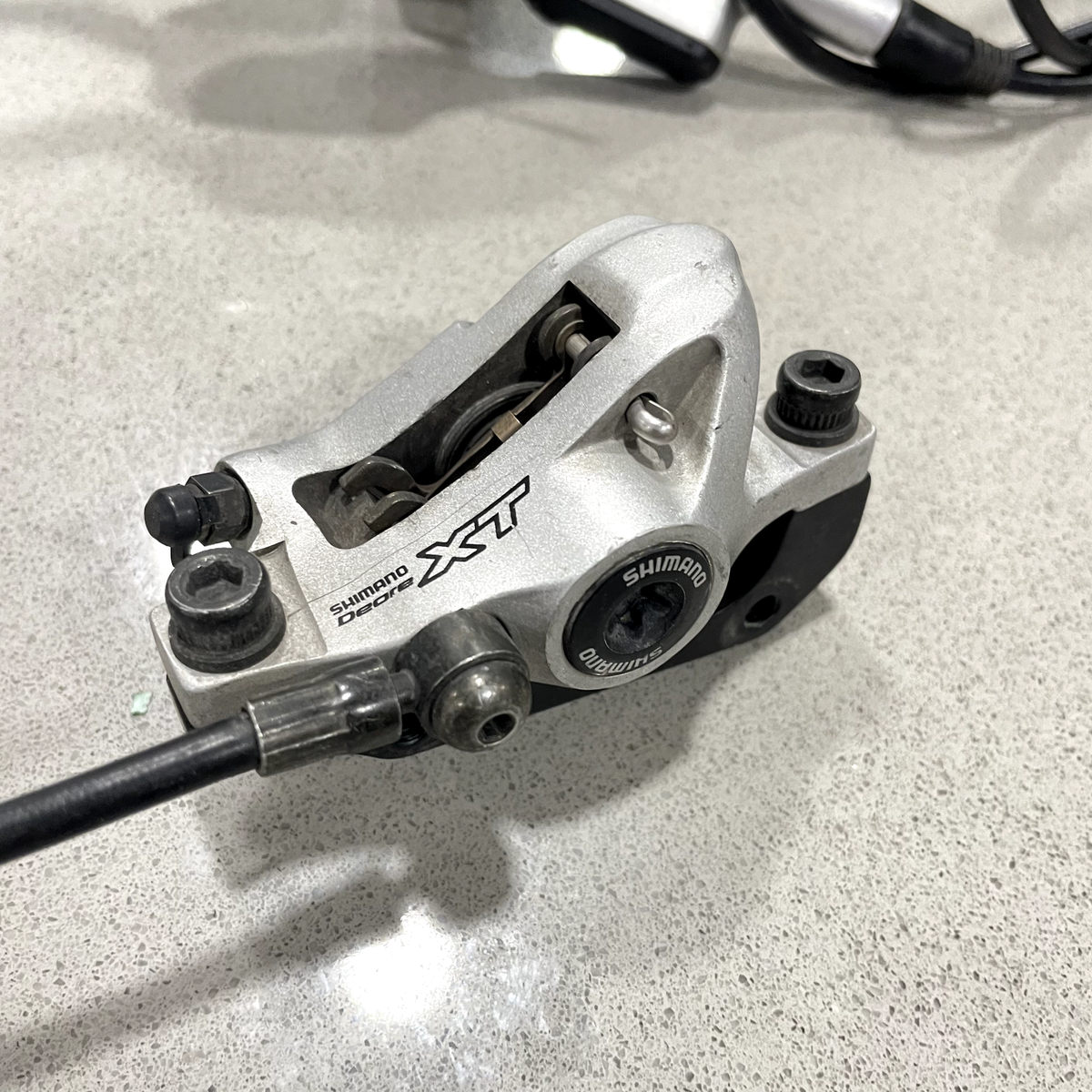 Vintage Shimano Deore XT Shifter Disc Brake Caliper ST-M765 Set