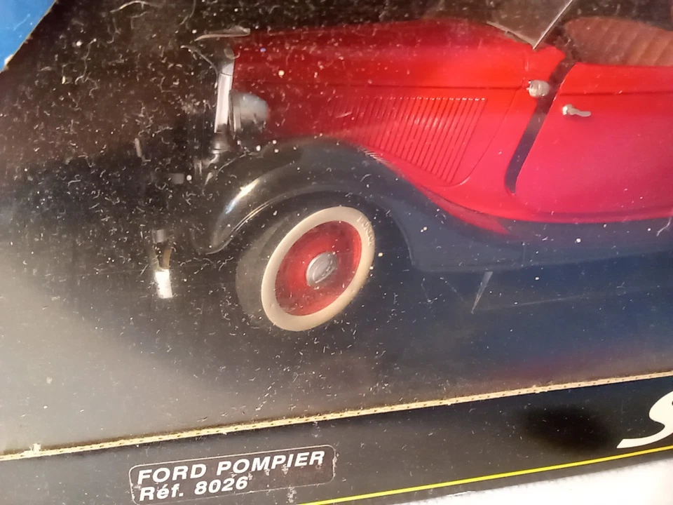 J632 Solido 1:18 Ford Pompier Ref. 8026 Oldtimer Mit Ovp Made in Frankreich  - Bild 3 von 4