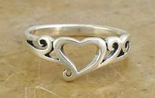 CUTE .925 STERLING SILVER SWIRLY HEART RING size 9 style r0283