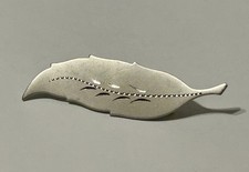 Leaf Etched Silver Tone Brooch Pin (FC212-4Q1117
