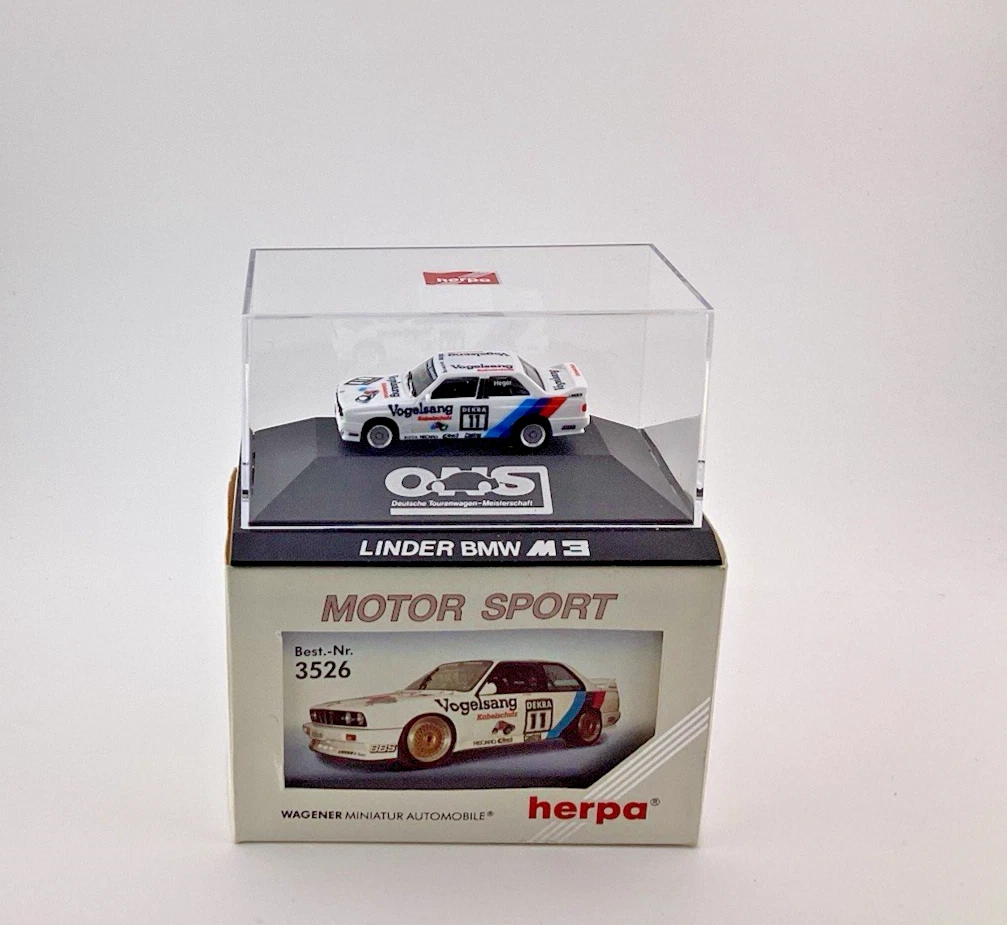 Herpa 1/87 – BMW 320i DTC Accor J.C Basso – Miniature Voiture + Boîte
