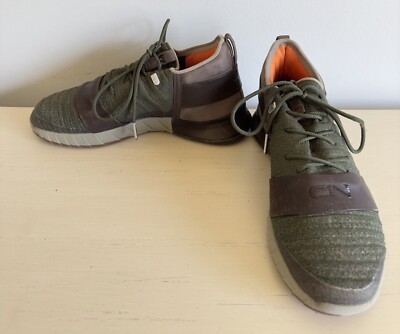Under Armour UA C1N TR Lux Downtown Green Nori 3000325-300 Cam Newton Mens 7.5