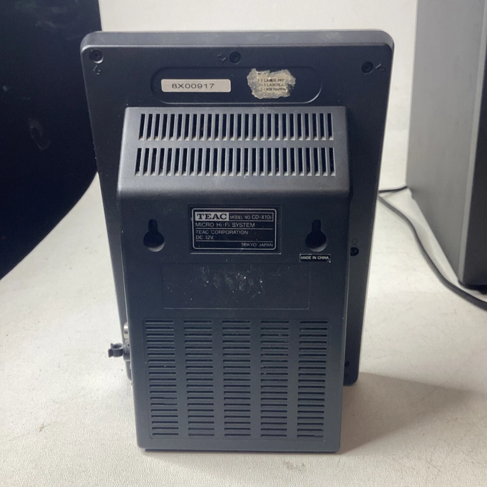 Teac CD-X10i CD Player iPod Dock Subwoofer 2 Antennas Aux Cable Remote & Manual  - Image 3 of 4