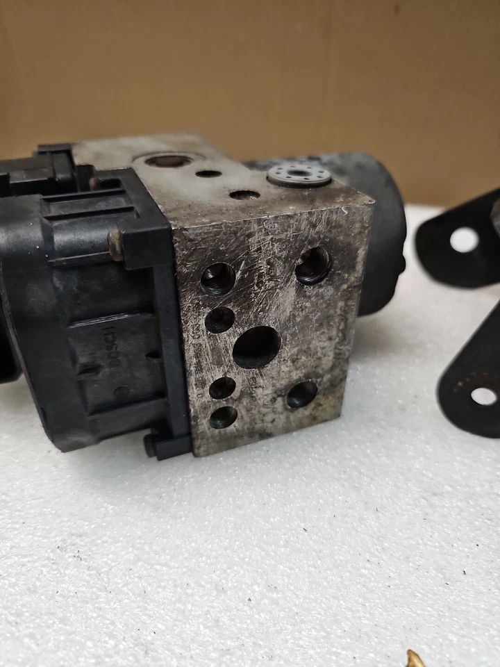 Оригинальный модуль тормозного насоса ABS 06-08 Ford Crown Victoria P71 5W73-2C346 BA P71  - Изображение 2 из 4