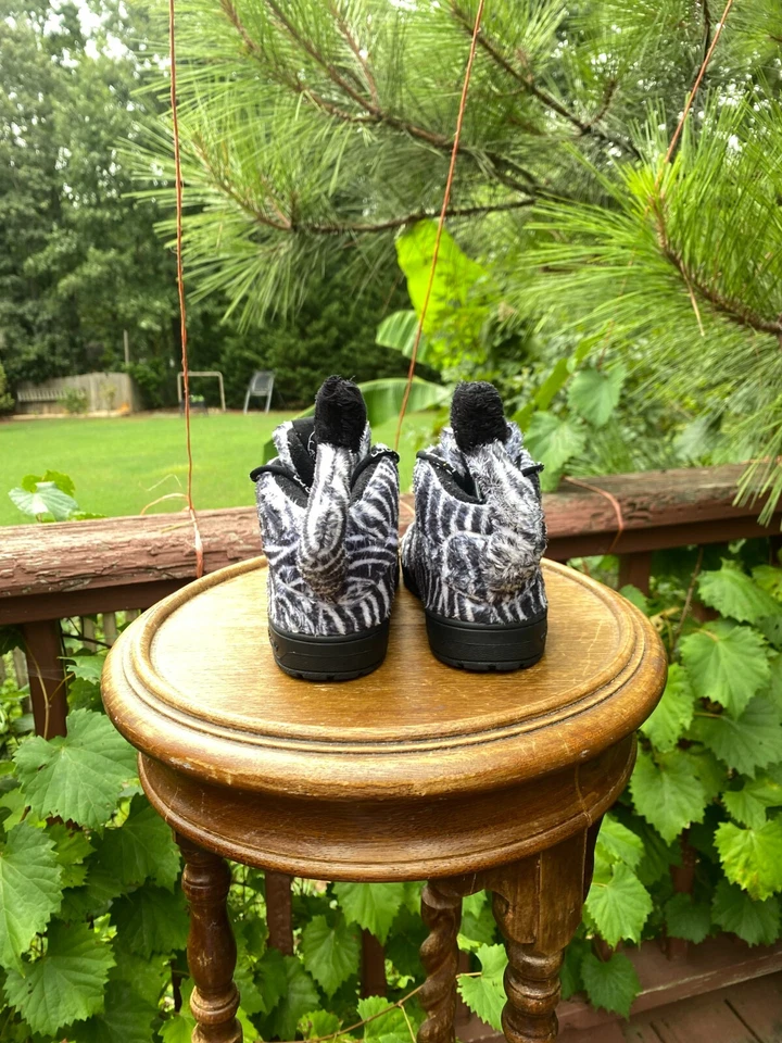 Auténtico Adidas Jeremy Scott ZEBRA BEBÉ TALLA 9K Negro Blanco Piel Colas G95762 Foto 3 de 4