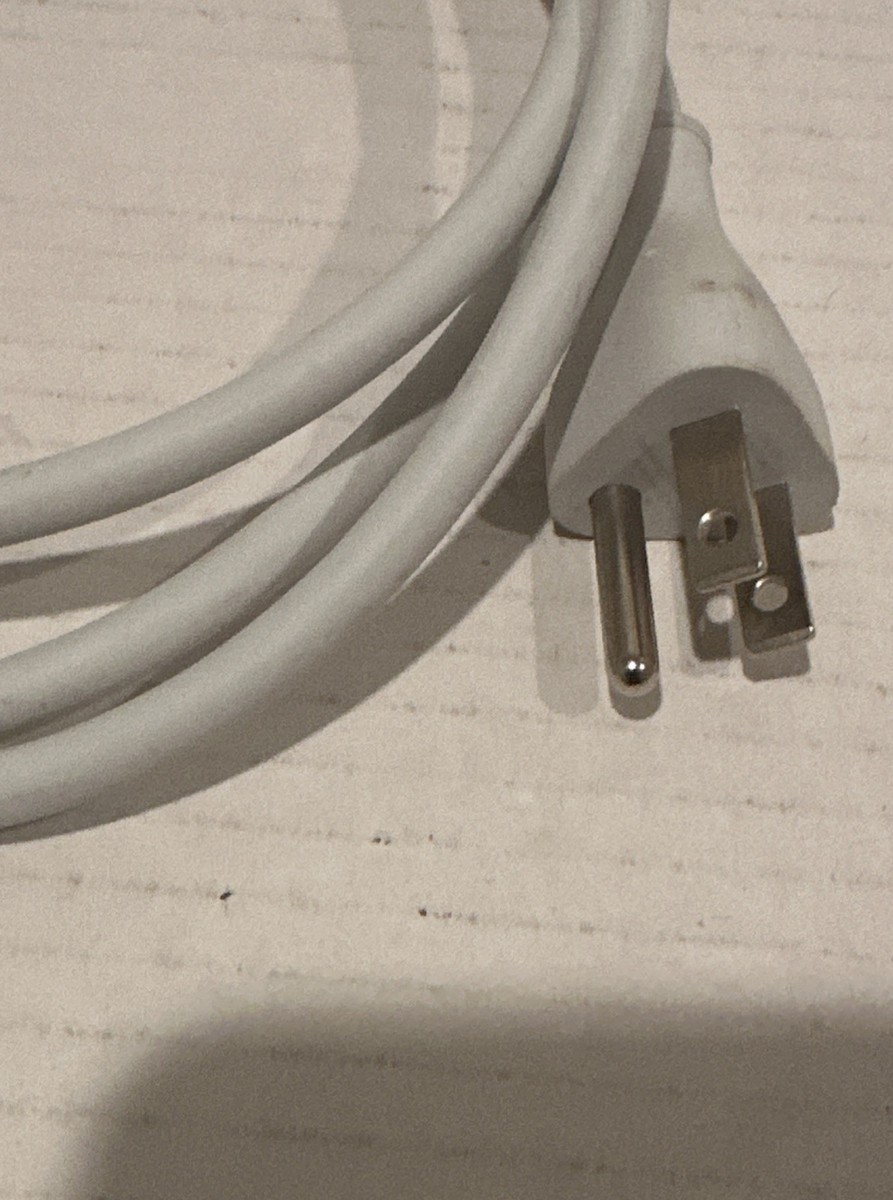 Apple MagSafe 2 85W Power Adapter (MD506LL/A) for MacBook Pro for