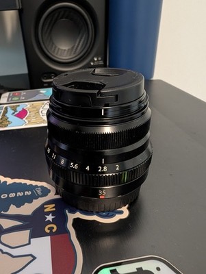 Fujifilm XF 35mm f2 R WR Fujinon Aspherical Lens