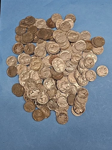 Lot of 200 Mixed Buffalo Nickels. Full,Partial And No Date Mix As Pictured.#2