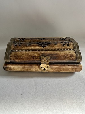 Vintage Camel Bone Jewelry Trinket Box Brass Lined inlay Velvet With Contents
