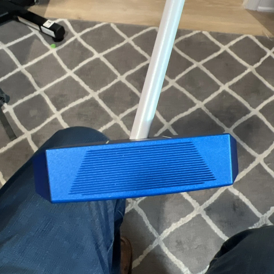 LAB Golf personalizado azul OZ.1i 38" putter engranajes eje sin costuras SuperStroke Armlock Foto 2 de 4