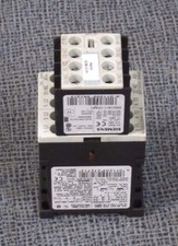 SIEMENS SIRIUS CONTACTOR 24 V COIL 22 AMP MODEL: 3RT1016-1BB42 W/ 3RH1911-1FA31