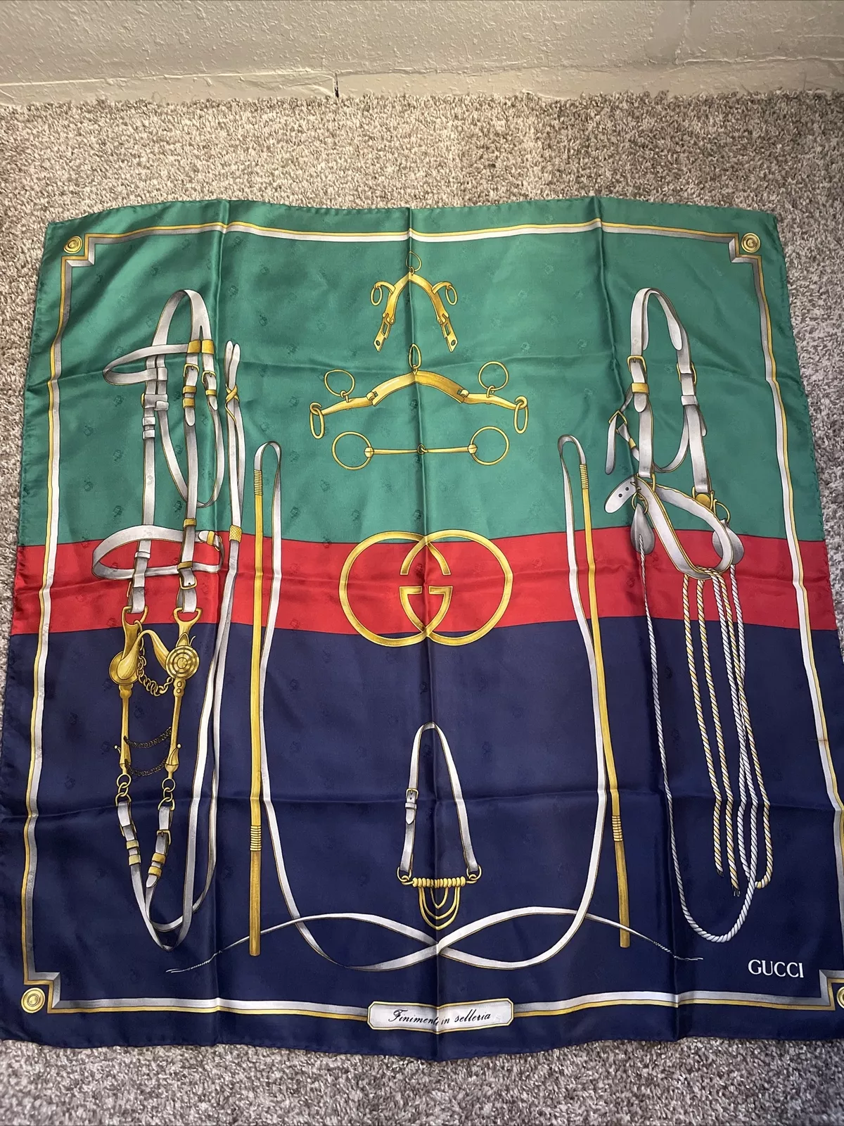 Écharpe en soie Gucci Finition Selleria 34x33