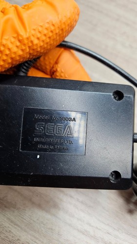VTG Sega Genesis Auto RF Adapter Switch Black 1603A T19 - Picture 3 of 3