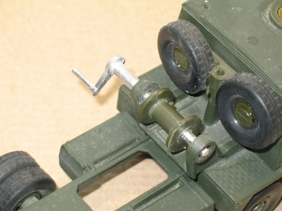 Solido La Manovella Da Verricello IN Metallo Grezzo per Camion Berliet T12 Army - Immagine 2 di 3