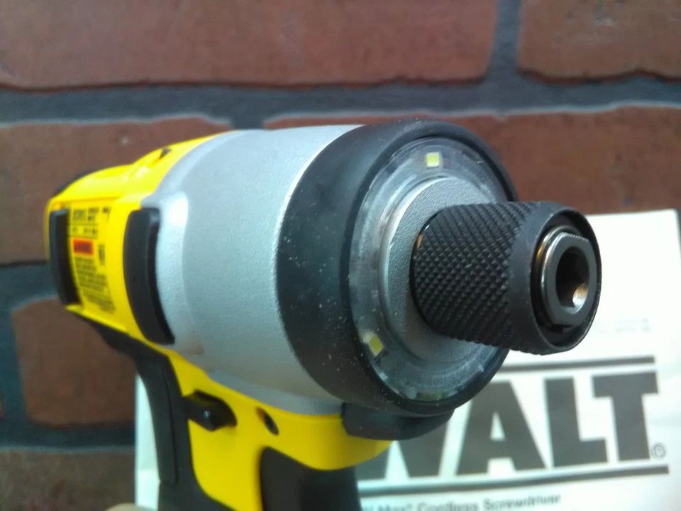 12V Dewalt 12V DCF815 12V (NOT A 20V) MAX 1/4" Impact Driver 12V-***NEW*** - Image 3 of 4