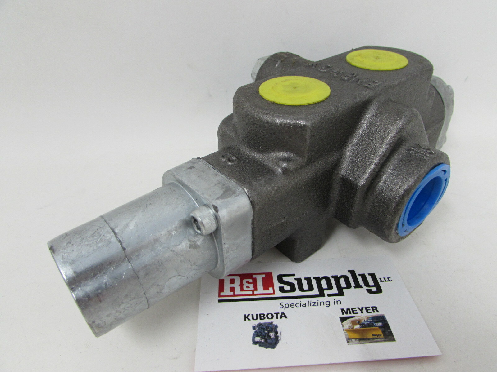 BANDIT WOOD CHIPPER HYDRAULIC FORWARD / REVERSE VALVE P/N 900390989